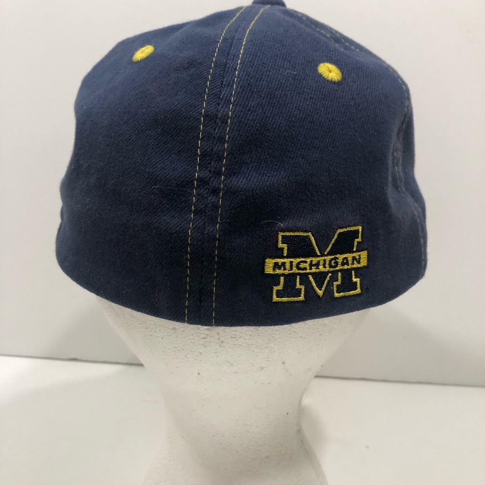Nike Michigan Wolverines Baseball Cap - Picture 11 of 11